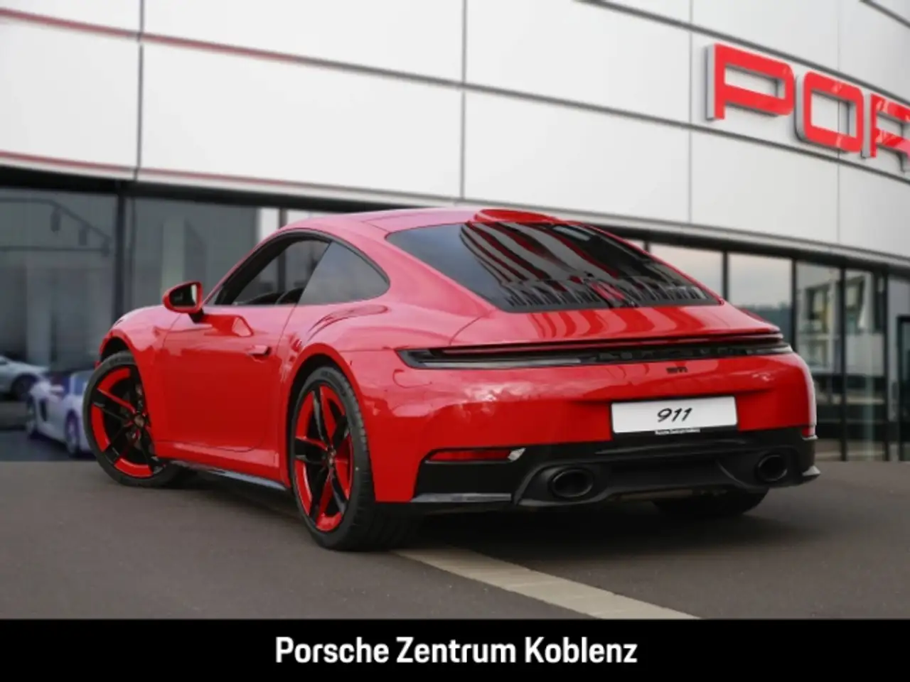 Porsche 992 -2 (911) Carrera 3