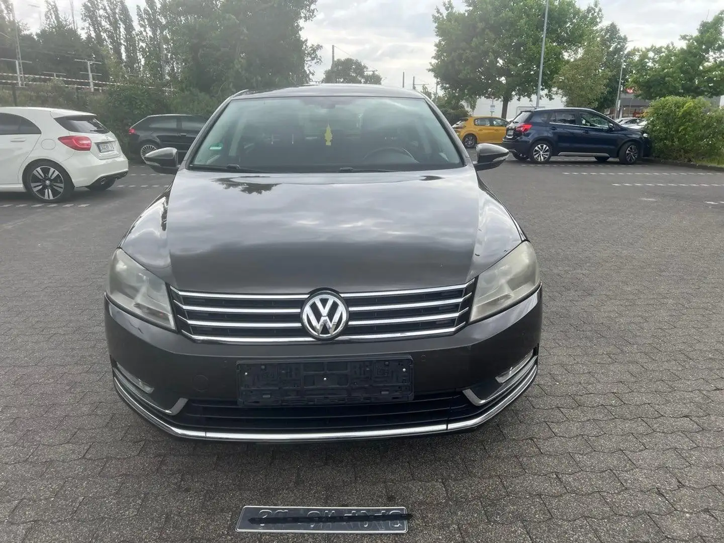 Volkswagen Passat Comfortline BlueMotion Brun - 1