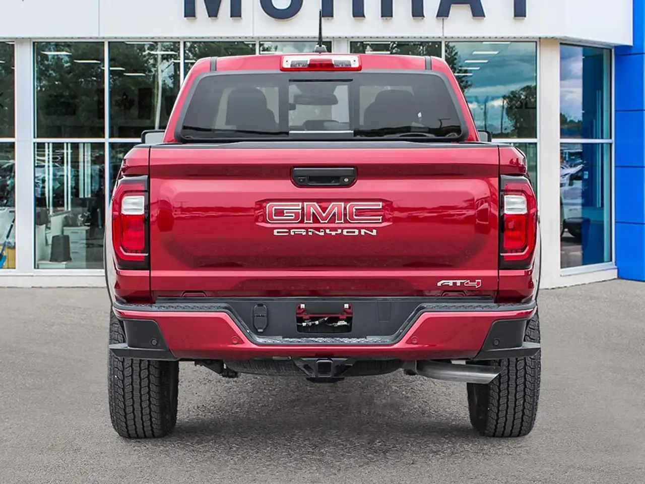 GMC Canyon снимка GMC Canyon