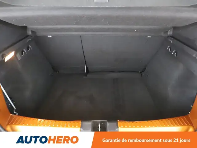 Dacia Sandero view 17