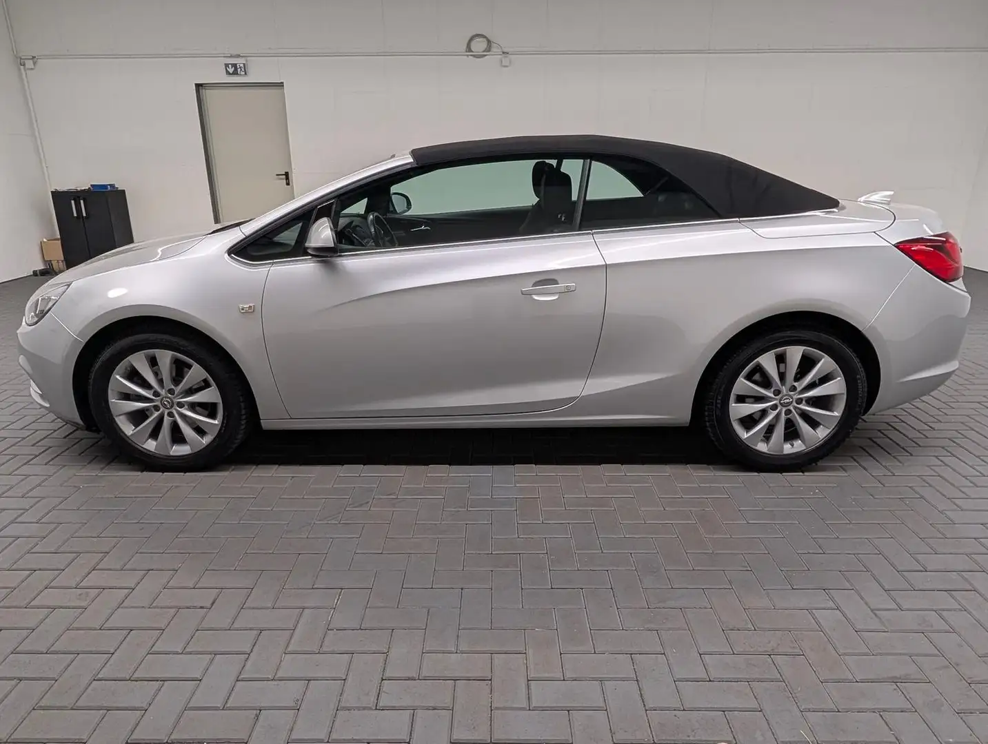 Opel Cascada Navi/SHZ/PDC/Tempom./18-LM/Klimaauto. Silber - 2