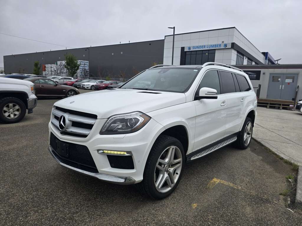 2016 Mercedes-Benz GL-Class BlueTEC :4WD*Loaded Features*7 Passengers