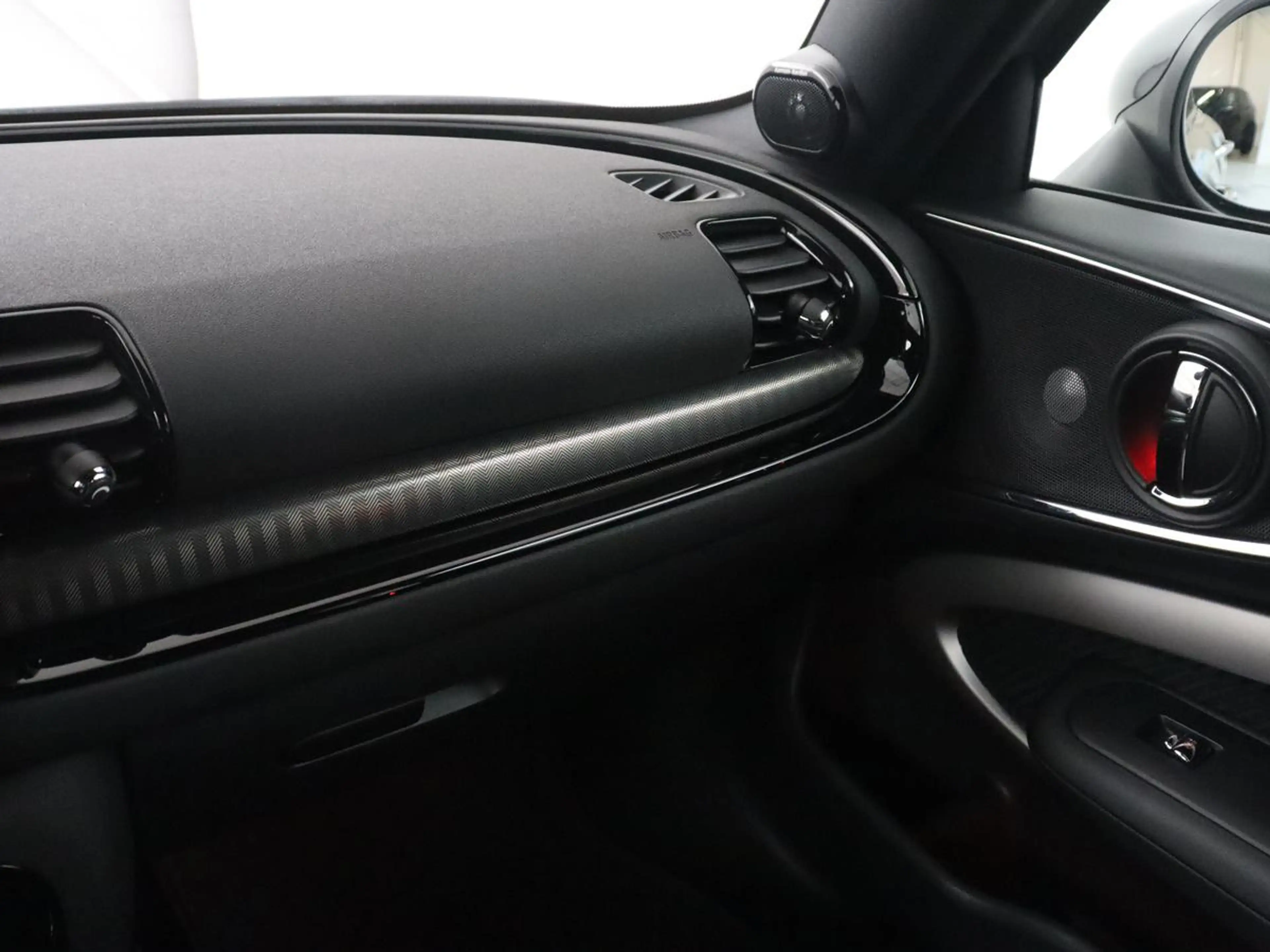 MINI Cooper S Clubman 2.0 Chili Serious Business — photo 23