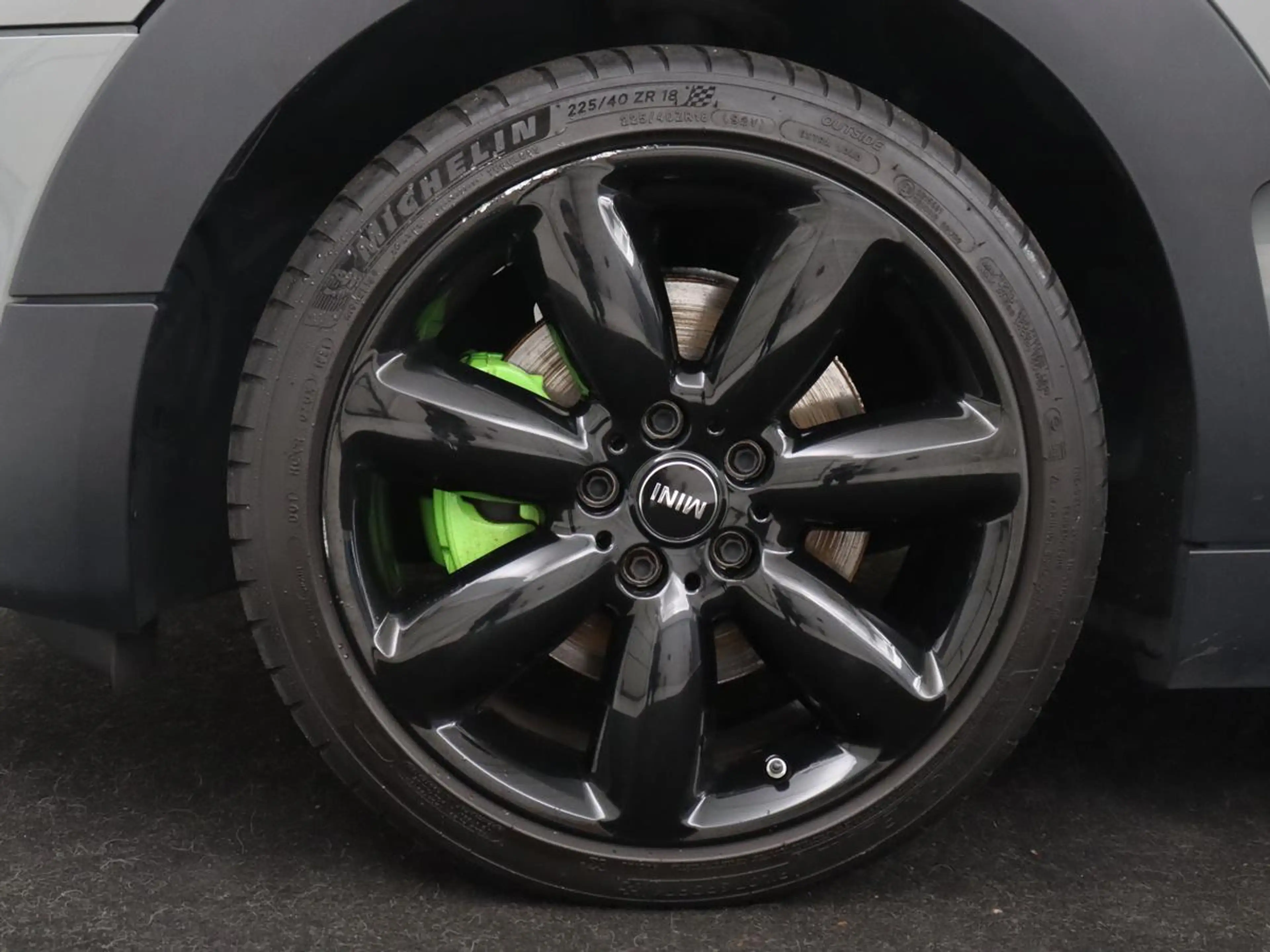 MINI Cooper S Clubman 2.0 Chili Serious Business — photo 33