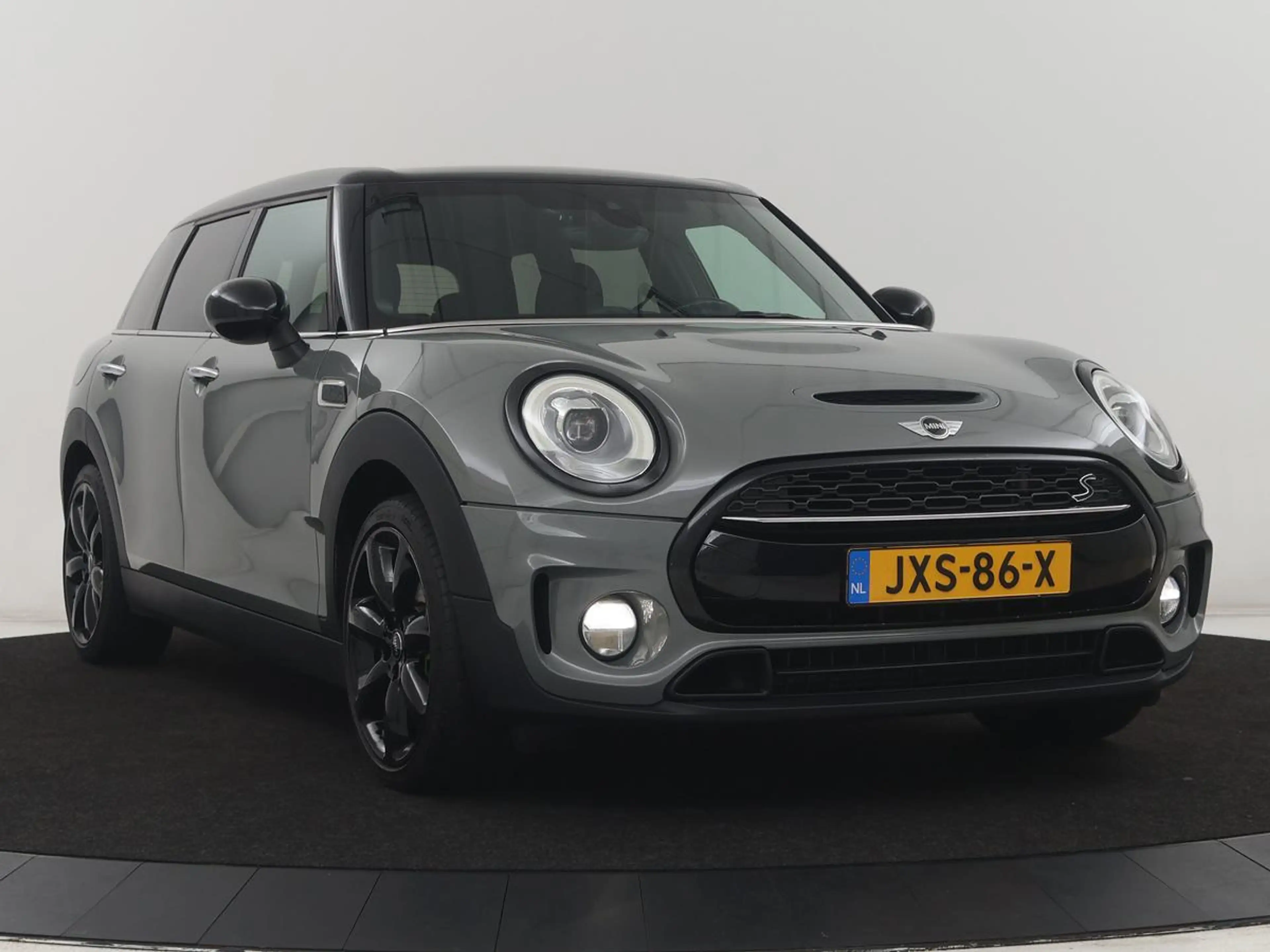 MINI Cooper S Clubman 2.0 Chili Serious Business — photo 35