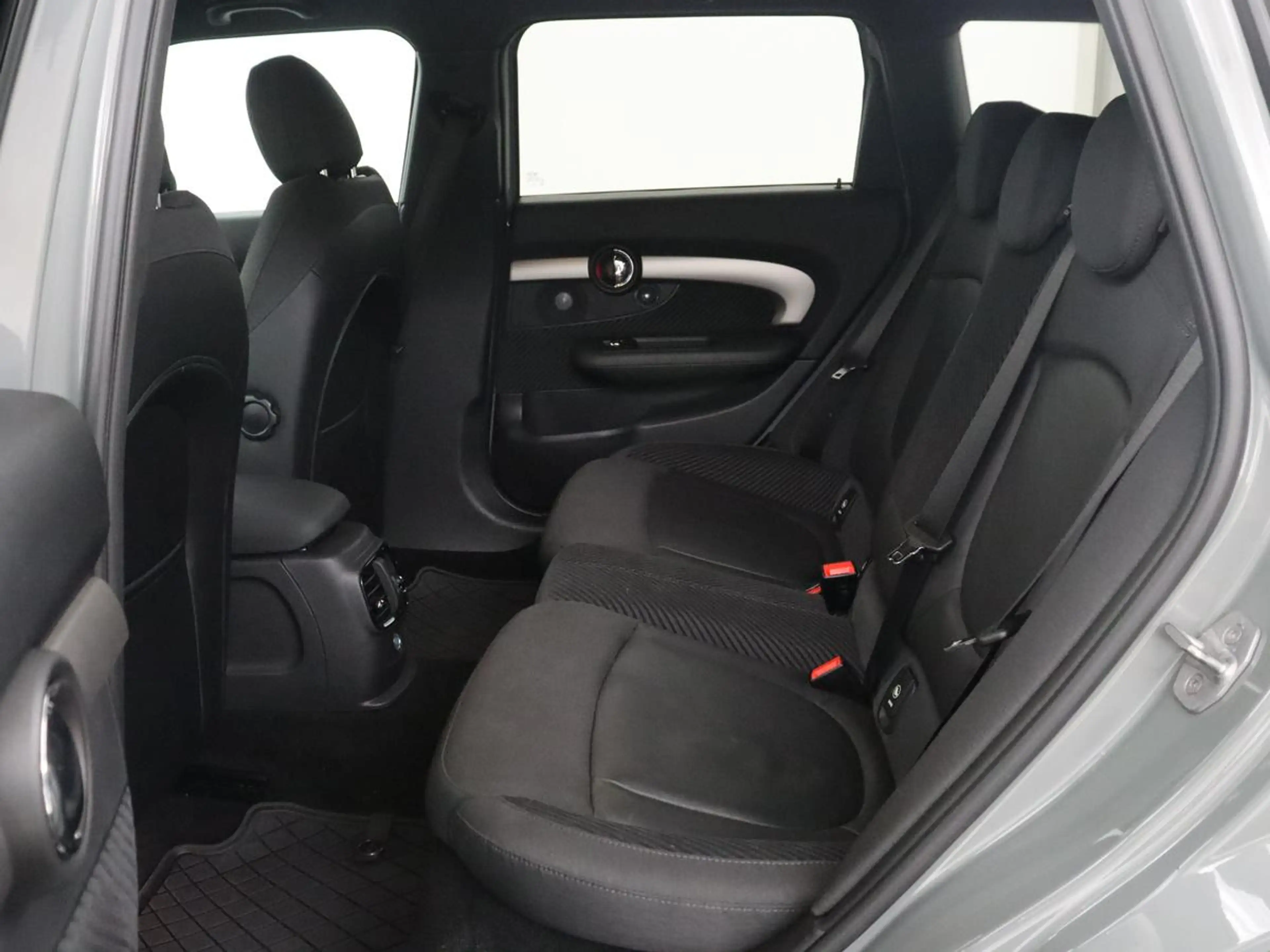 MINI Cooper S Clubman 2.0 Chili Serious Business — photo 6