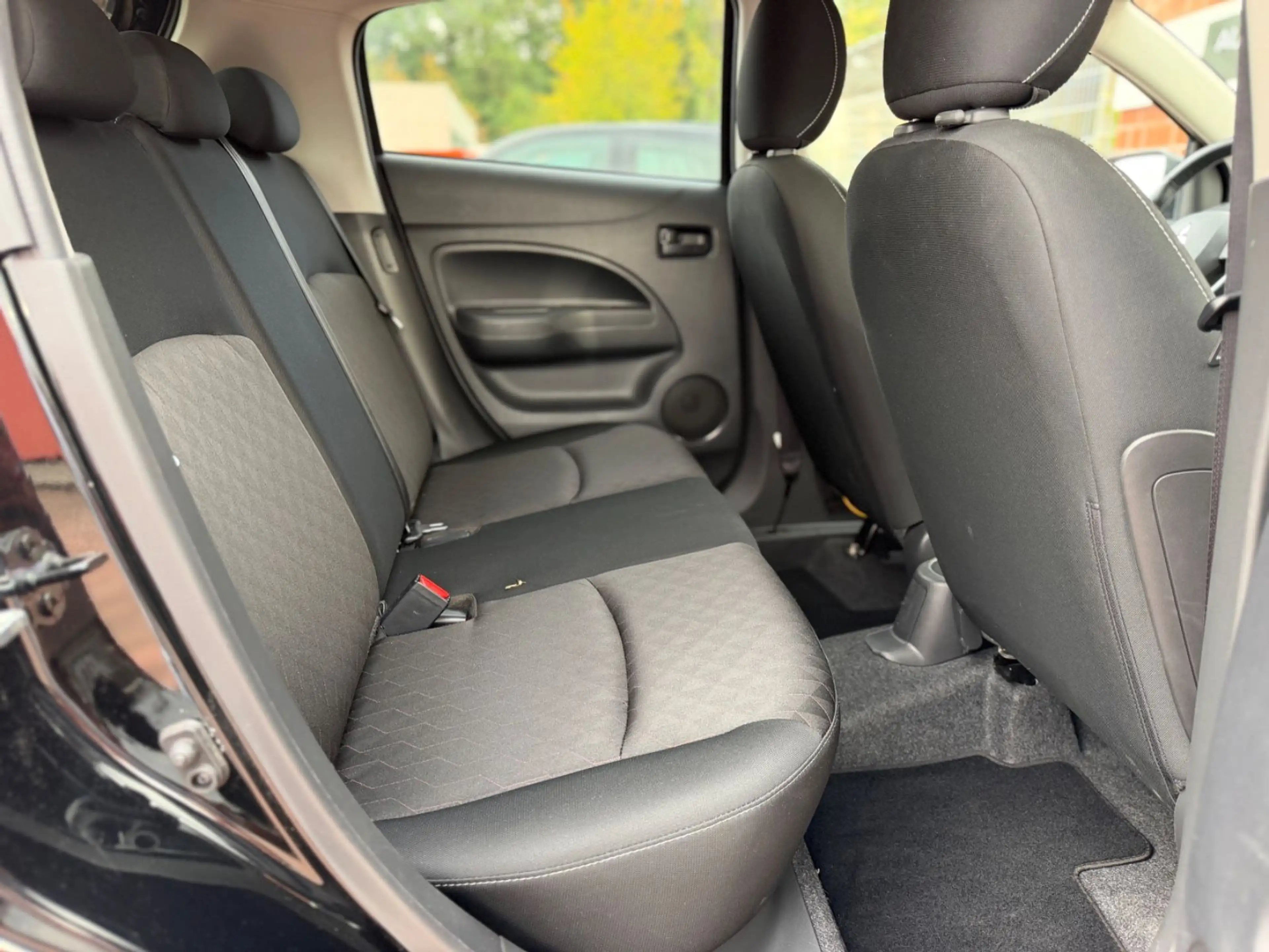 Mitsubishi Space Star Select+ /KAMERA/CARPLAY/SHZ/GARANTIE — photo 14