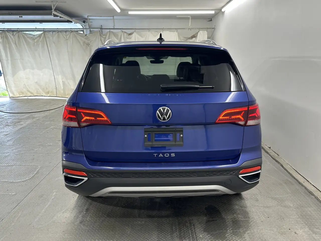 Volkswagen Taos снимка Volkswagen Taos