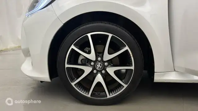 Toyota Yaris view 20