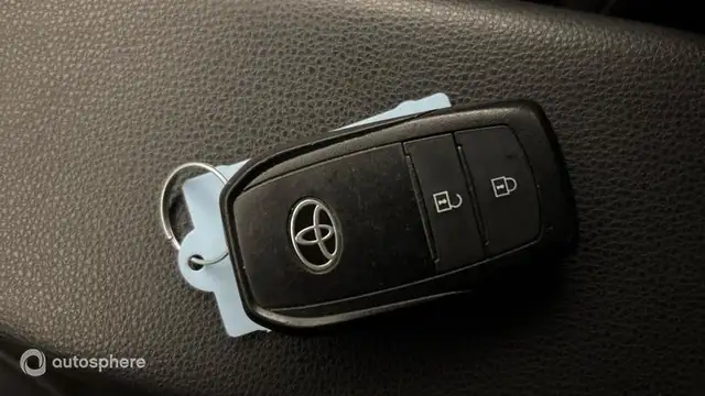 Toyota Yaris view 16