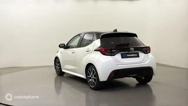 Toyota Yaris view 8
