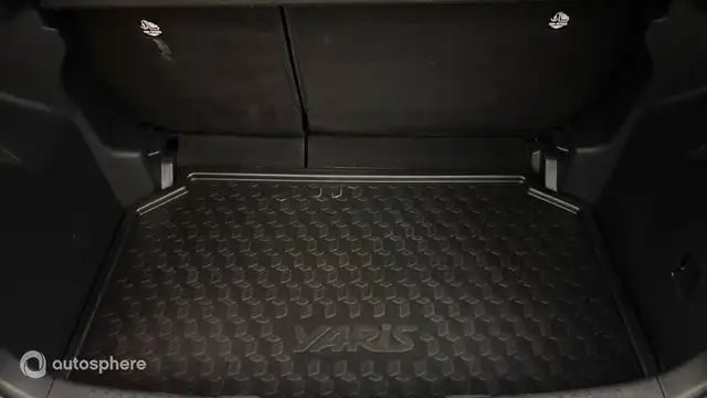 Toyota Yaris view 14