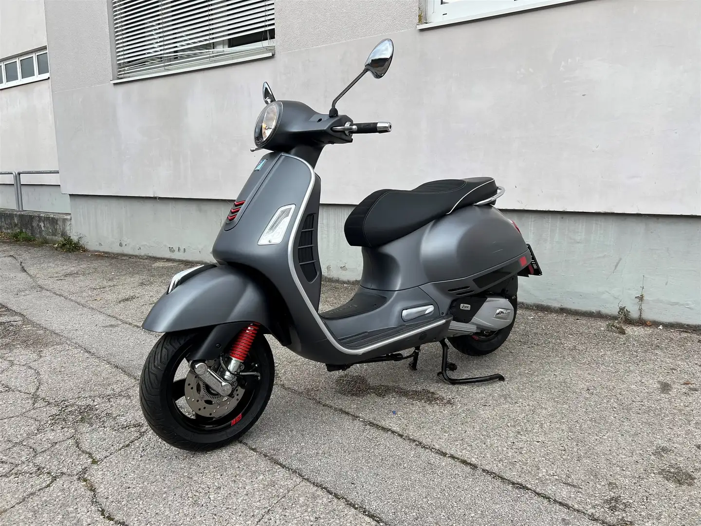 Vespa GTS 125 - 1