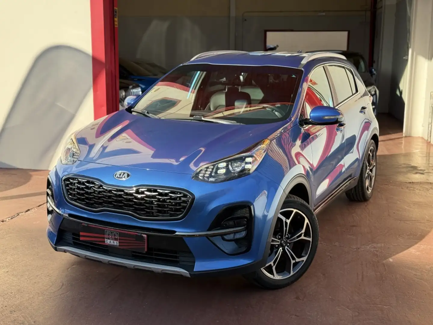 Kia Sportage 1.6 MHEV GT Line Xtreme Plus DCT 4x2 136 Azul - 1
