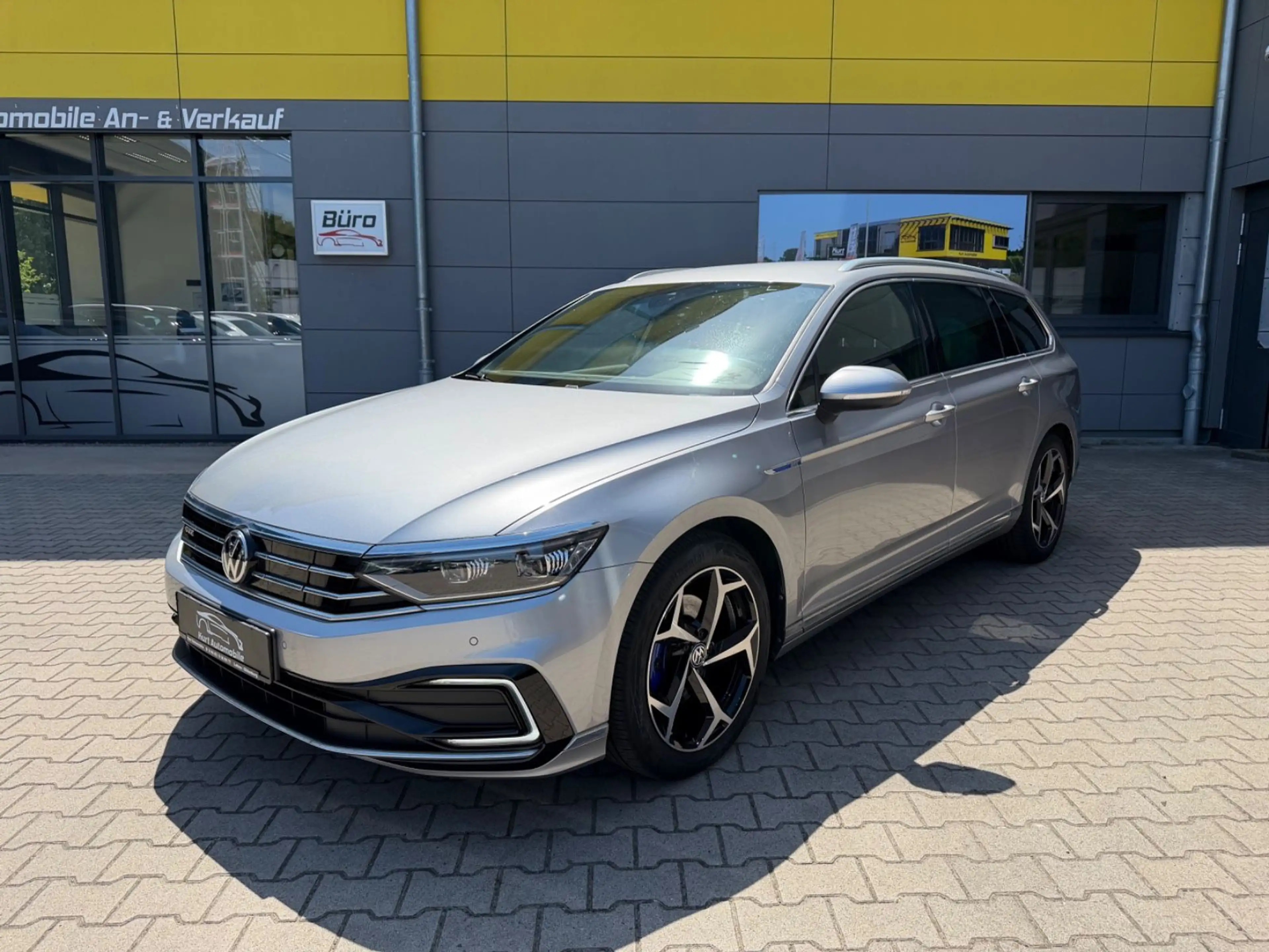 Volkswagen Passat Variant GTE/HYBRID/ACC/SPURH*/SHZ/KEYLESS — photo 2