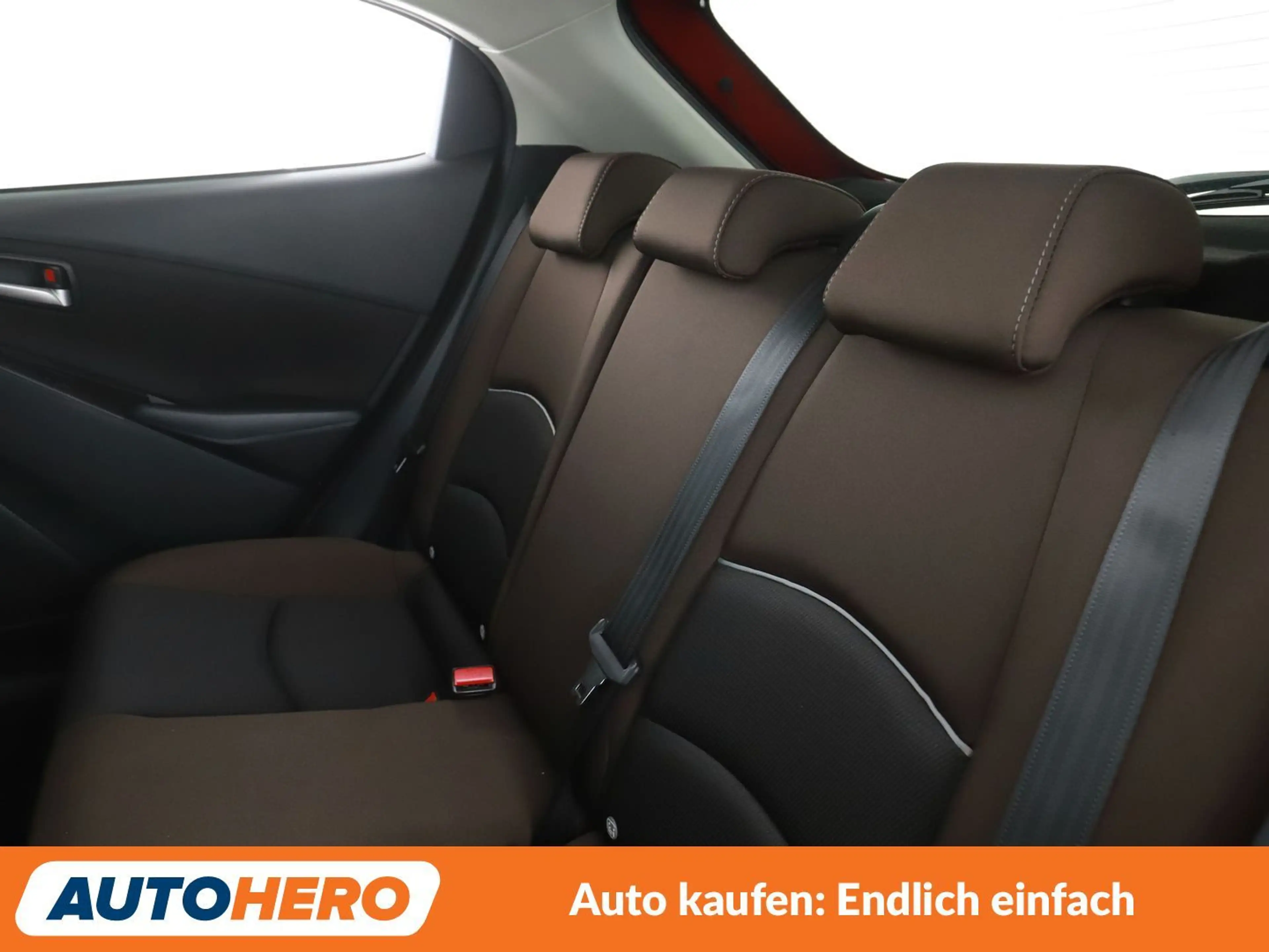 Mazda 2 1.5 Skyactiv-G Exclusive-Line*NAVI*TEMPO*PDC* — photo 14