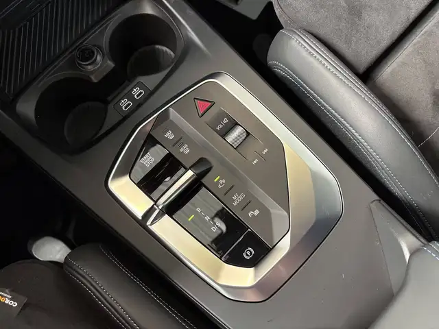 BMW 1 Series view 12