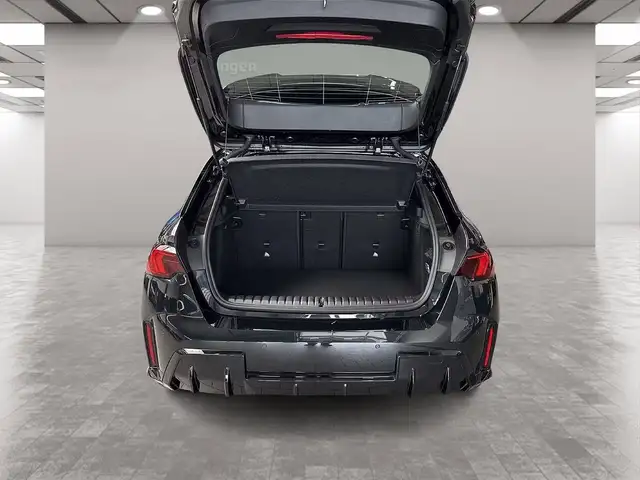 BMW 1 Series view 7