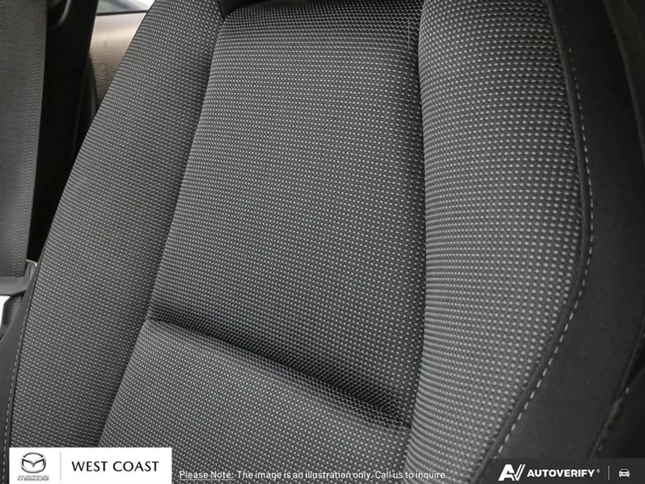 Mazda CX-30 снимка Mazda CX-30