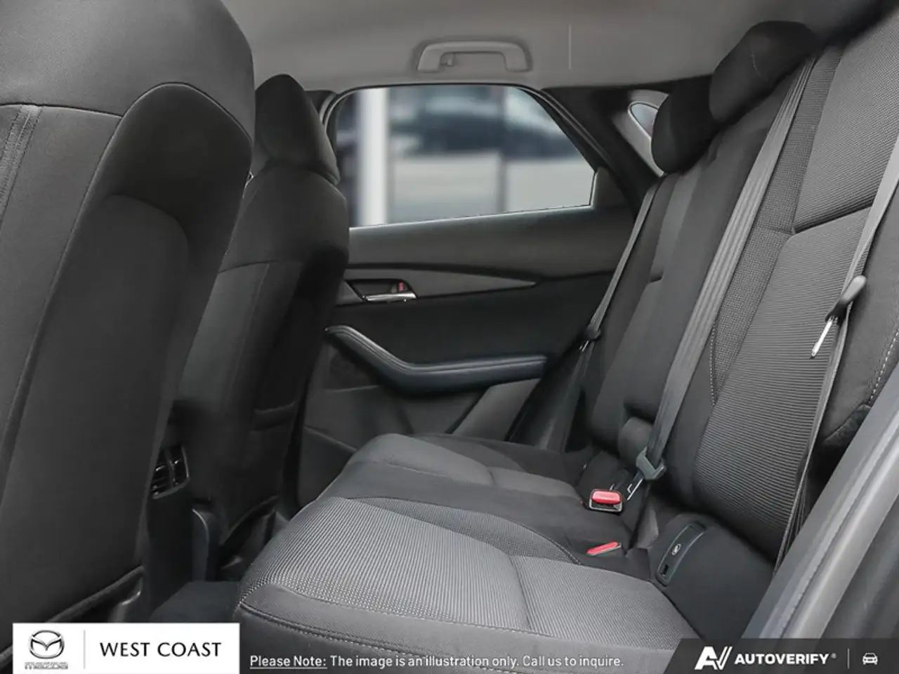Mazda CX-30 снимка Mazda CX-30