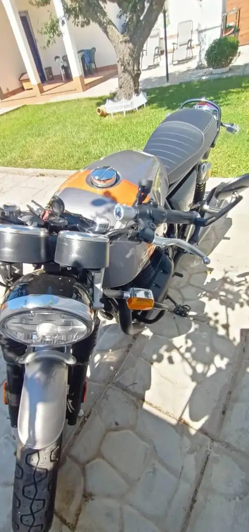 Royal Enfield Continental GT 650 Gris - 2