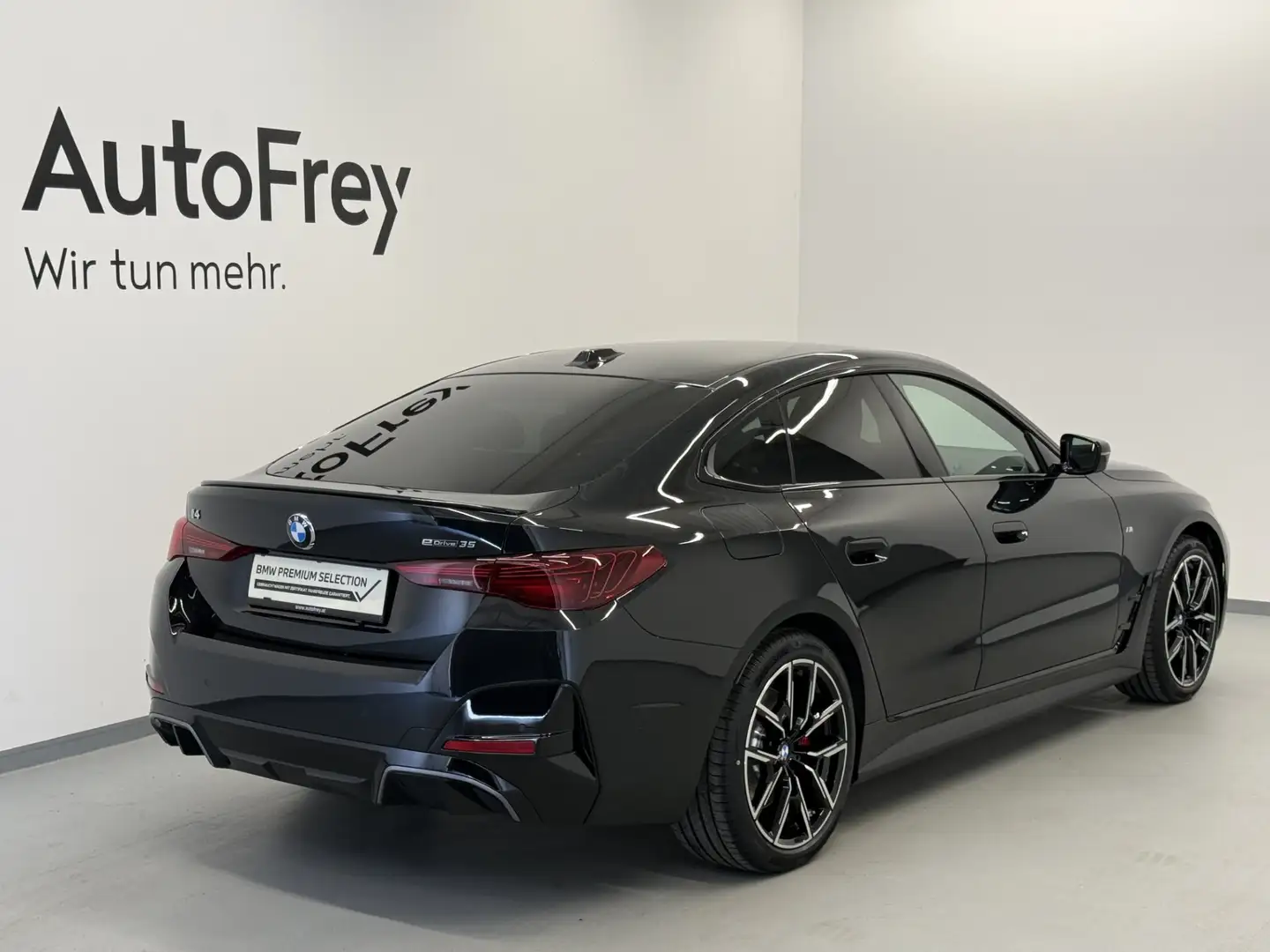 BMW i4 Gran Coupe eDrive35 Schwarz - 2