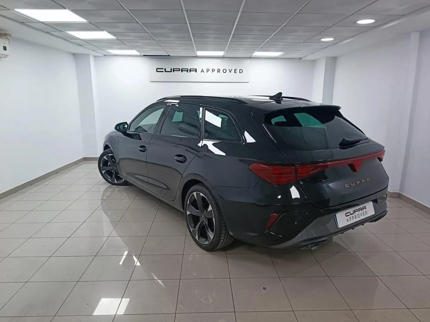 CUPRA Leon Sportstourer 1.5 TSI 110 Negro - 2