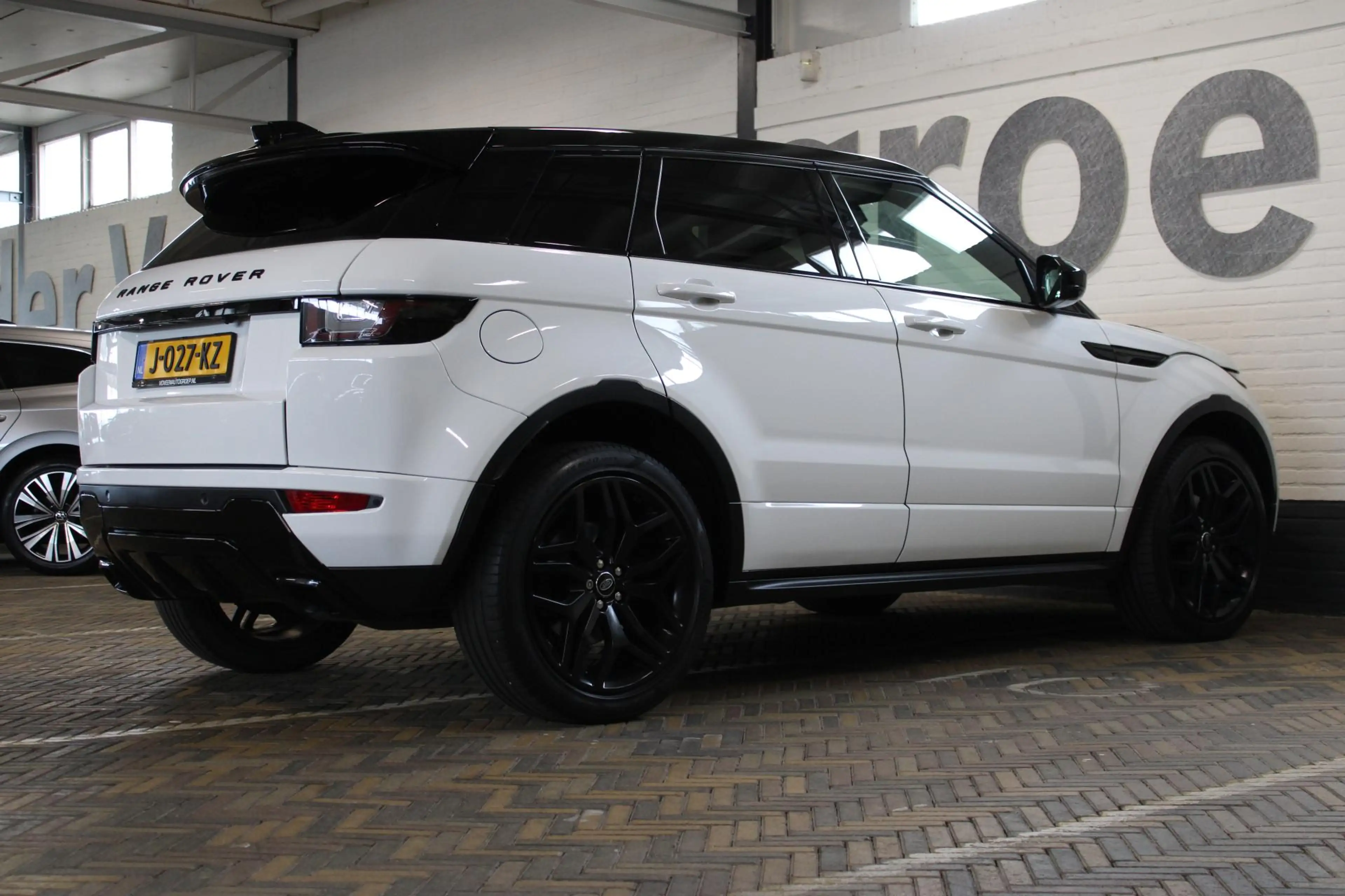 Land Rover Range Rover Evoque 2.0 TD4 Autobiography | Incl. 12 maanden garantie — photo 3