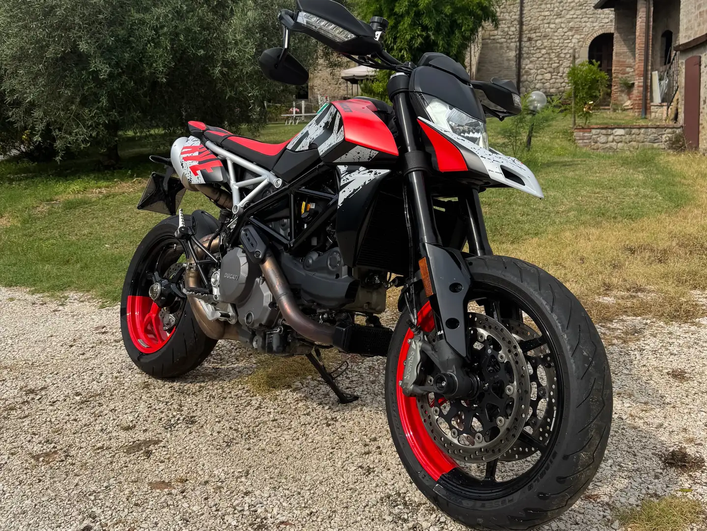 Ducati Hypermotard 950 RVE Rosso - 1