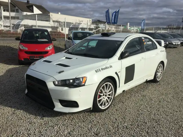 Mitsubishi Lancer EVO X Rallye/ Rennw. (Motor u.andere Teile Neu)