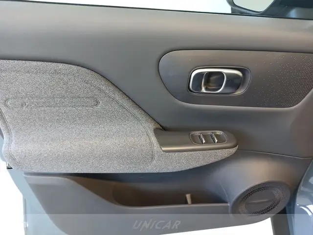 Leapmotor B10 view 7