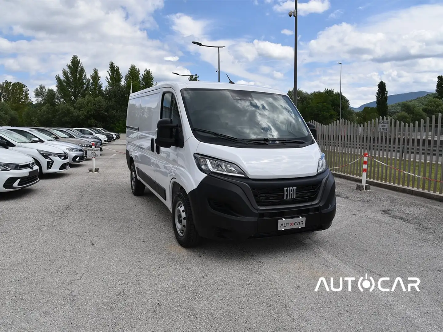Fiat Ducato 35 MH1 2.2 Mjt 140 cv AT9 Blanc - 1