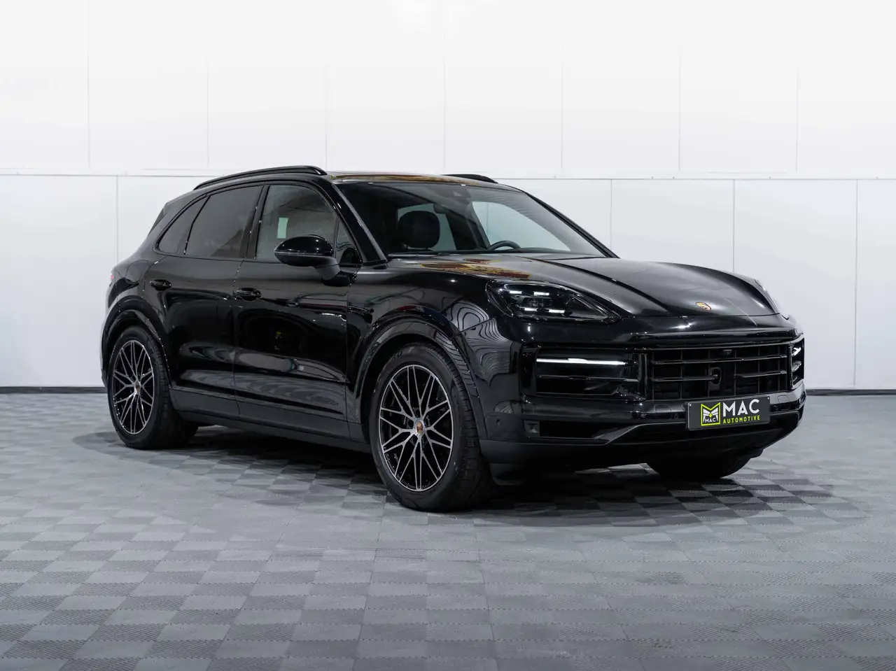 Porsche Cayenne E-Hybrid 3.0 Turbo V6 (346 kW), миниатюра 3