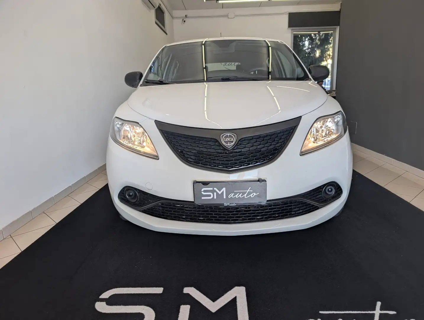 Lancia Ypsilon Ypsilon 1.2 Gold ecochic Gpl 69cv my19 Bianco - 2