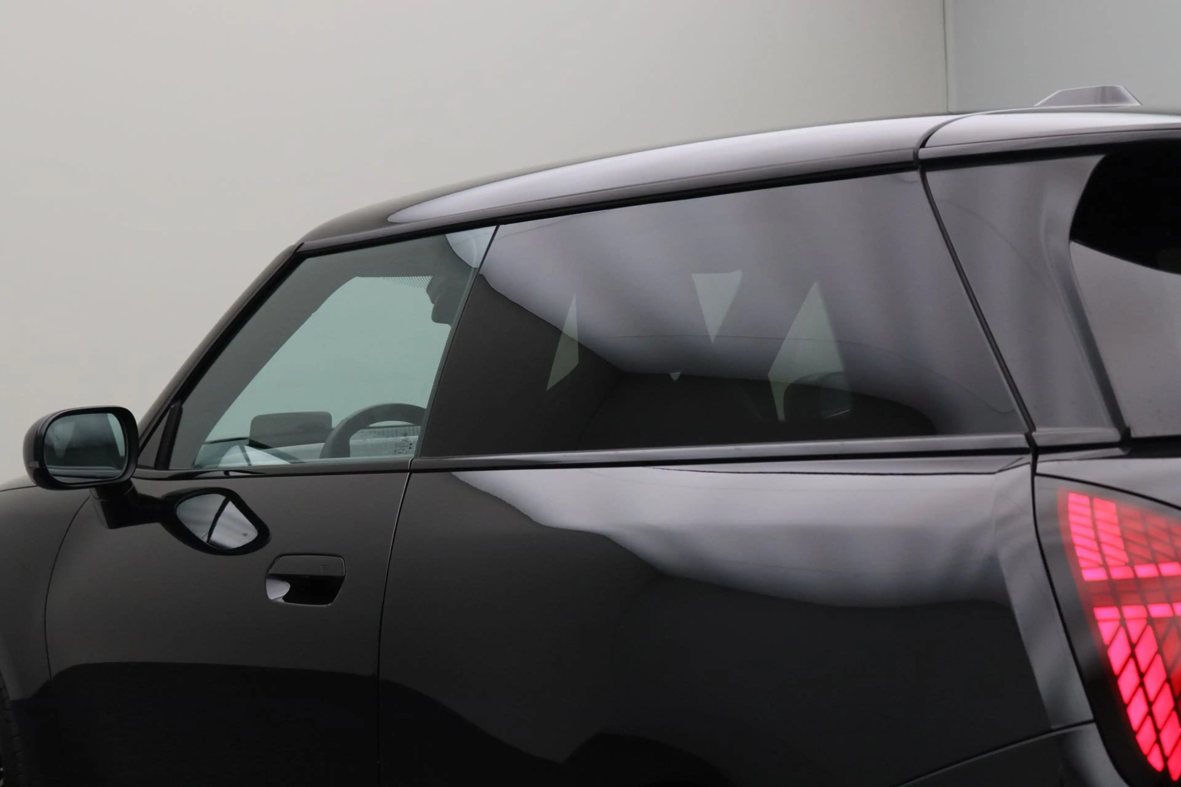 MINI Cooper SE 3-Deurs Favoured 54.2 kWh | Pakket M | Panoramadak — photo 4