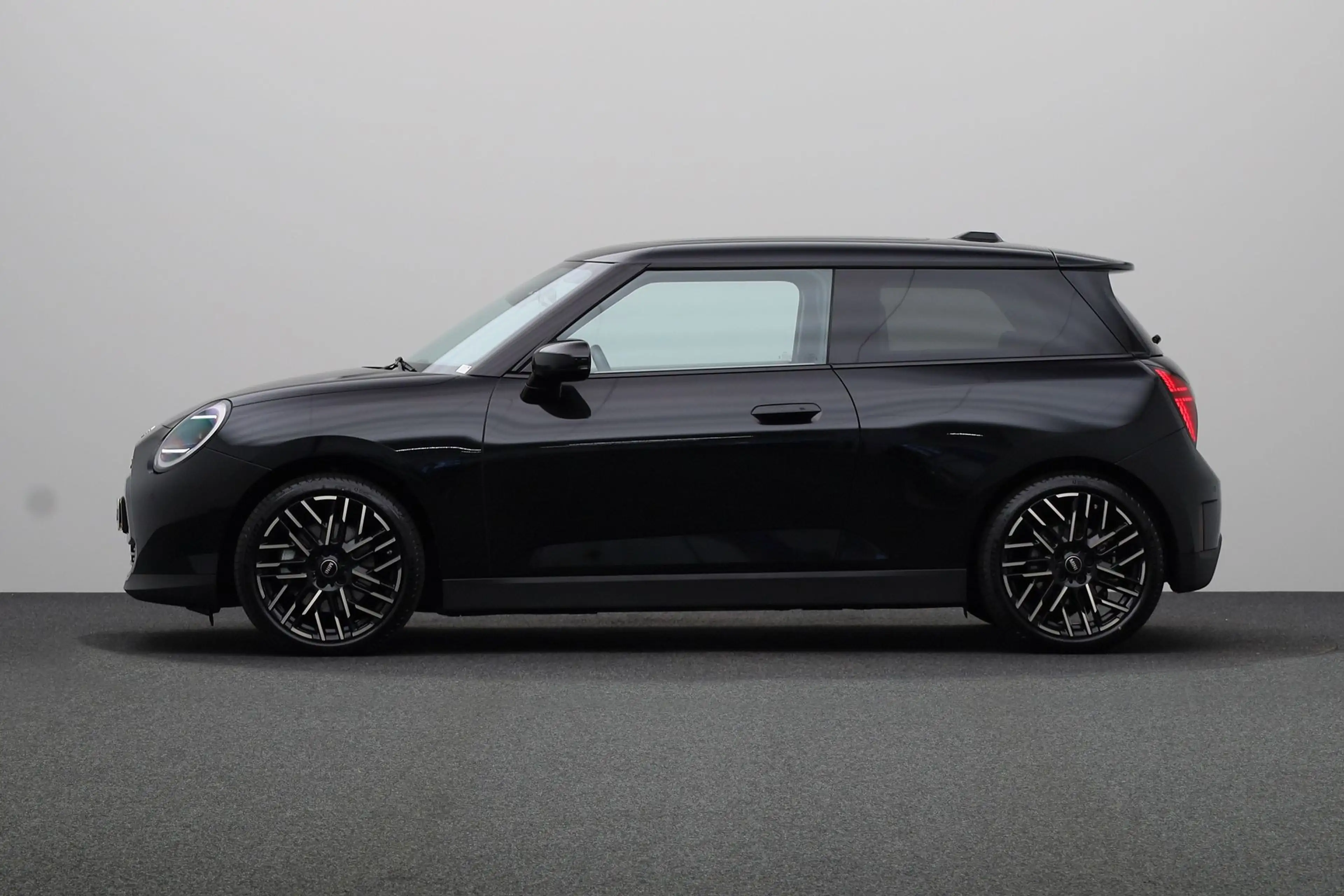 MINI Cooper SE 3-Deurs Favoured 54.2 kWh | Pakket M | Panoramadak — photo 12