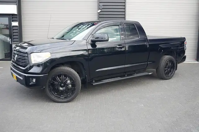 Toyota Tundra TOYOTA TUNDRA,5.7 V8 LPG, 4X4, Crui Onbekend