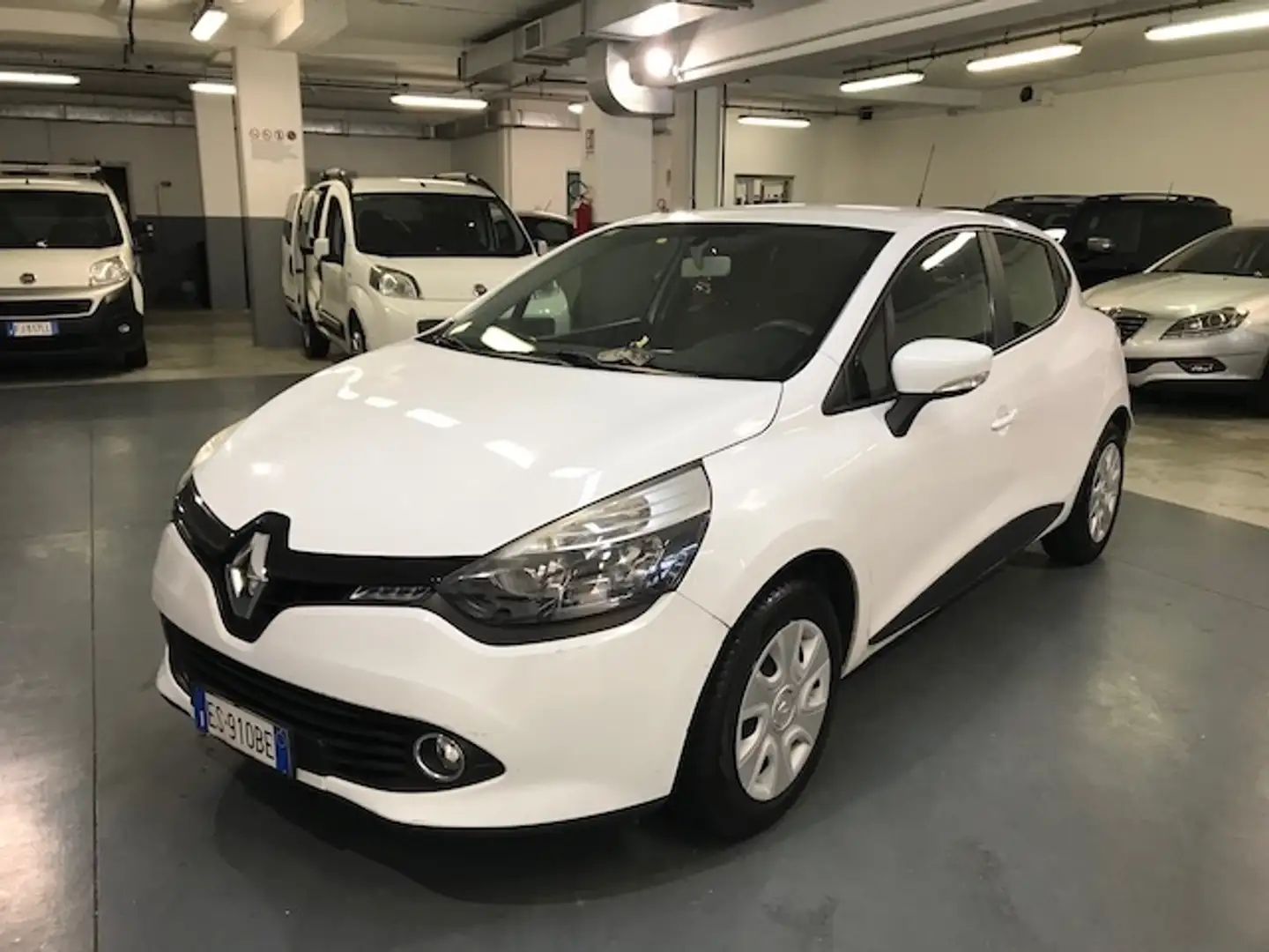 Renault Clio Clio 5p 1.2 Live Gpl 75cv Bianco - 1