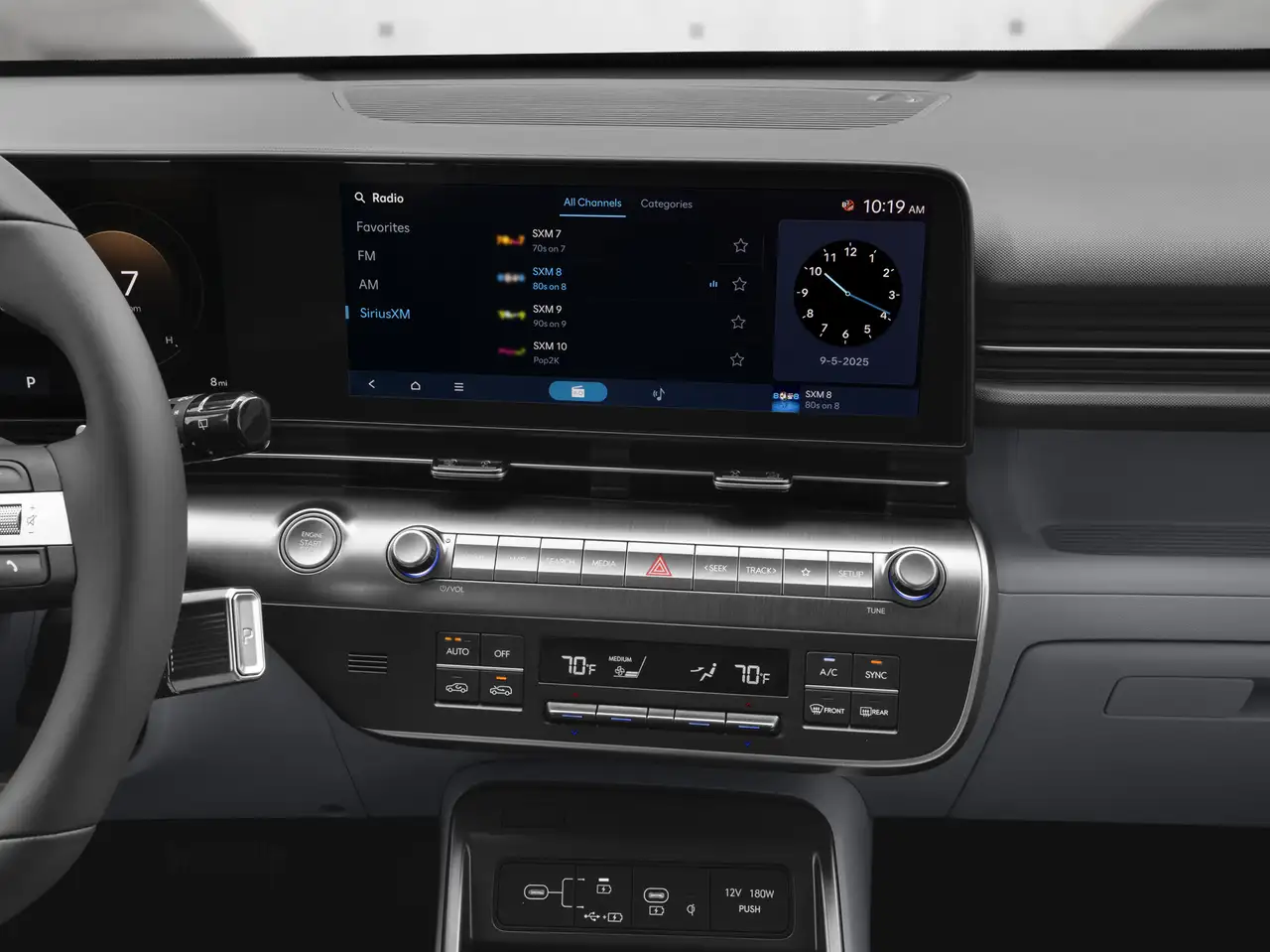 Hyundai KONA photo Hyundai KONA
