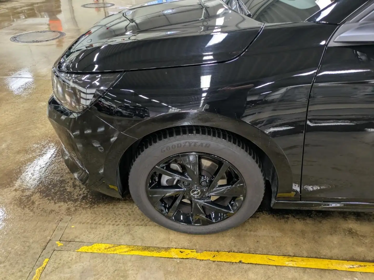 Opel Corsa Corsa 1.2 Edition Automatik Sitzheiz. Allwetter - 2