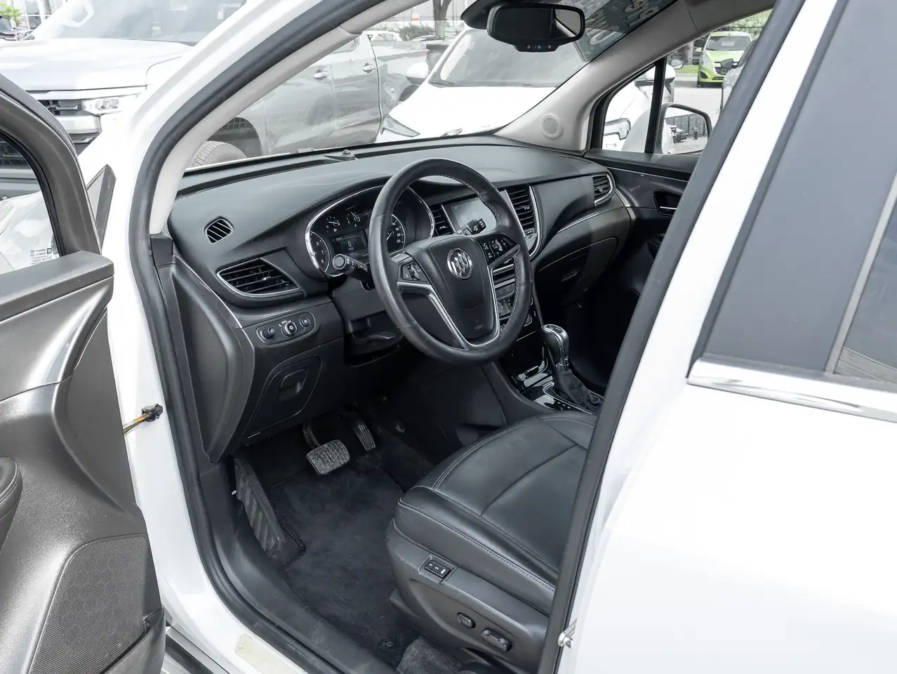 Buick Encore photo Buick Encore