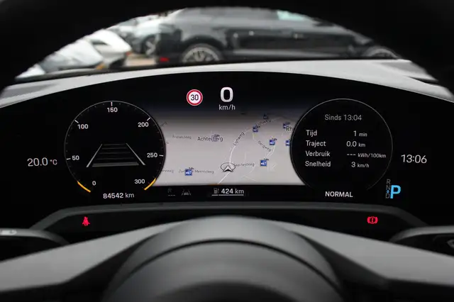 Porsche Taycan view 19