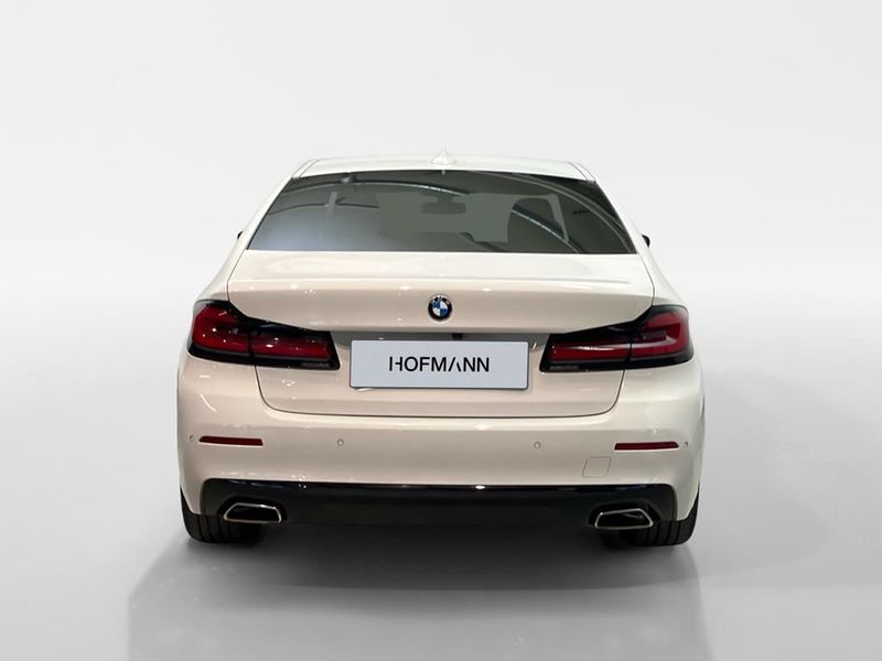 BMW 530 — photo 6
