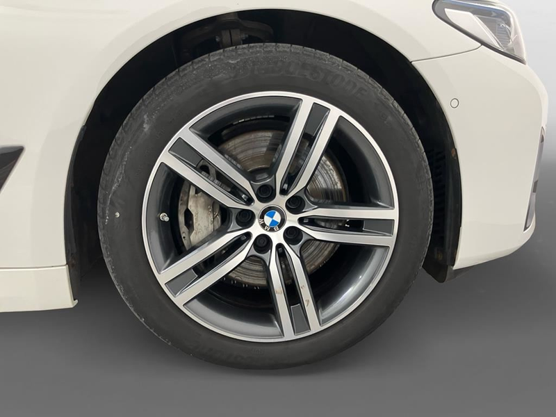 BMW 530 — photo 15