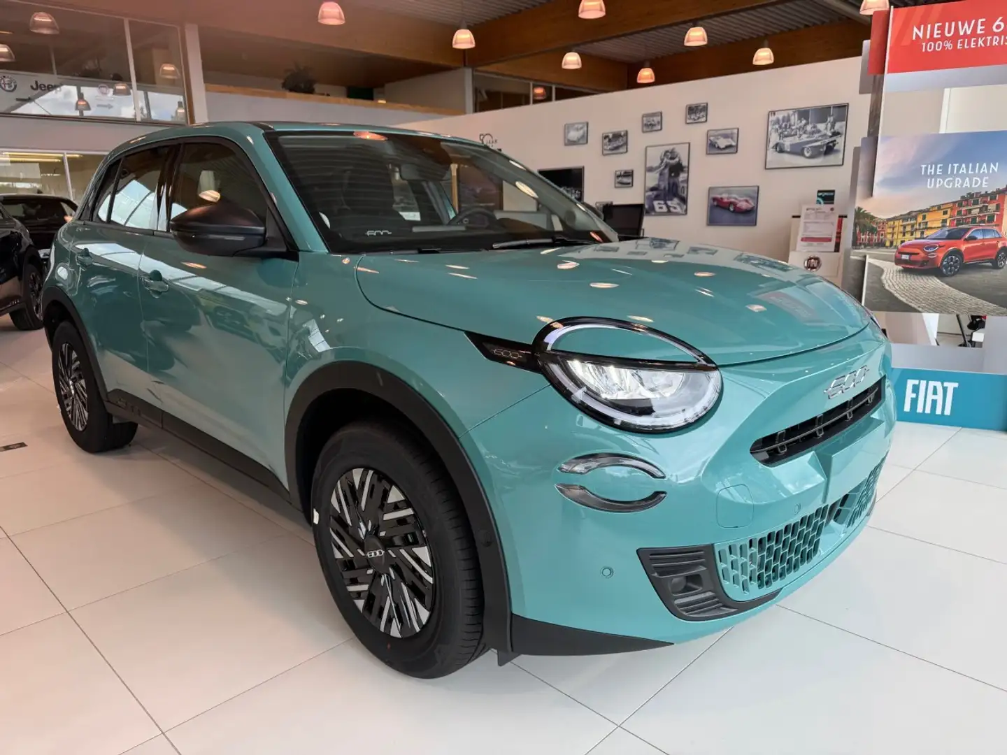 Fiat 600 1.2 Hybride Bleu - 2