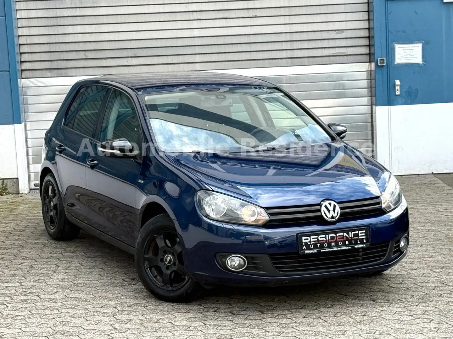 Volkswagen Golf VI Match 2.0TDI*LEDER*NAVI*TEMP*PDC*MFL*ALU Bleu - 2