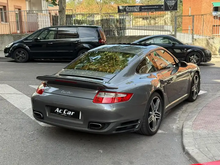 Porsche 911 Coupé Turbo 2007, foto 26