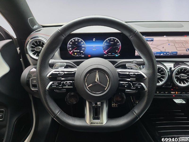 Mercedes-Benz CLA 35 AMG 4M Coupé Night Pano 19" Multibeam — photo 9