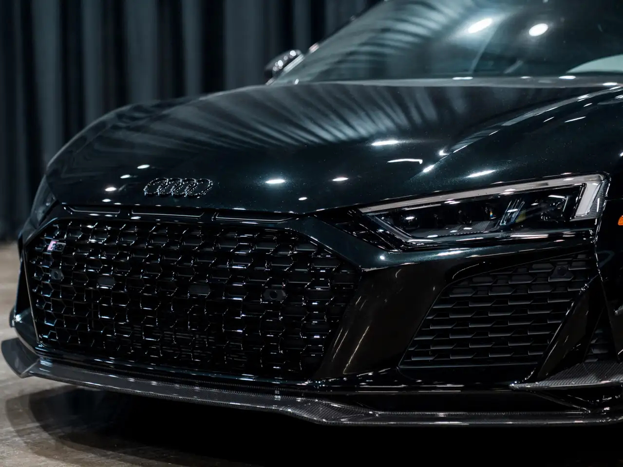 Audi R8 снимка Audi R8