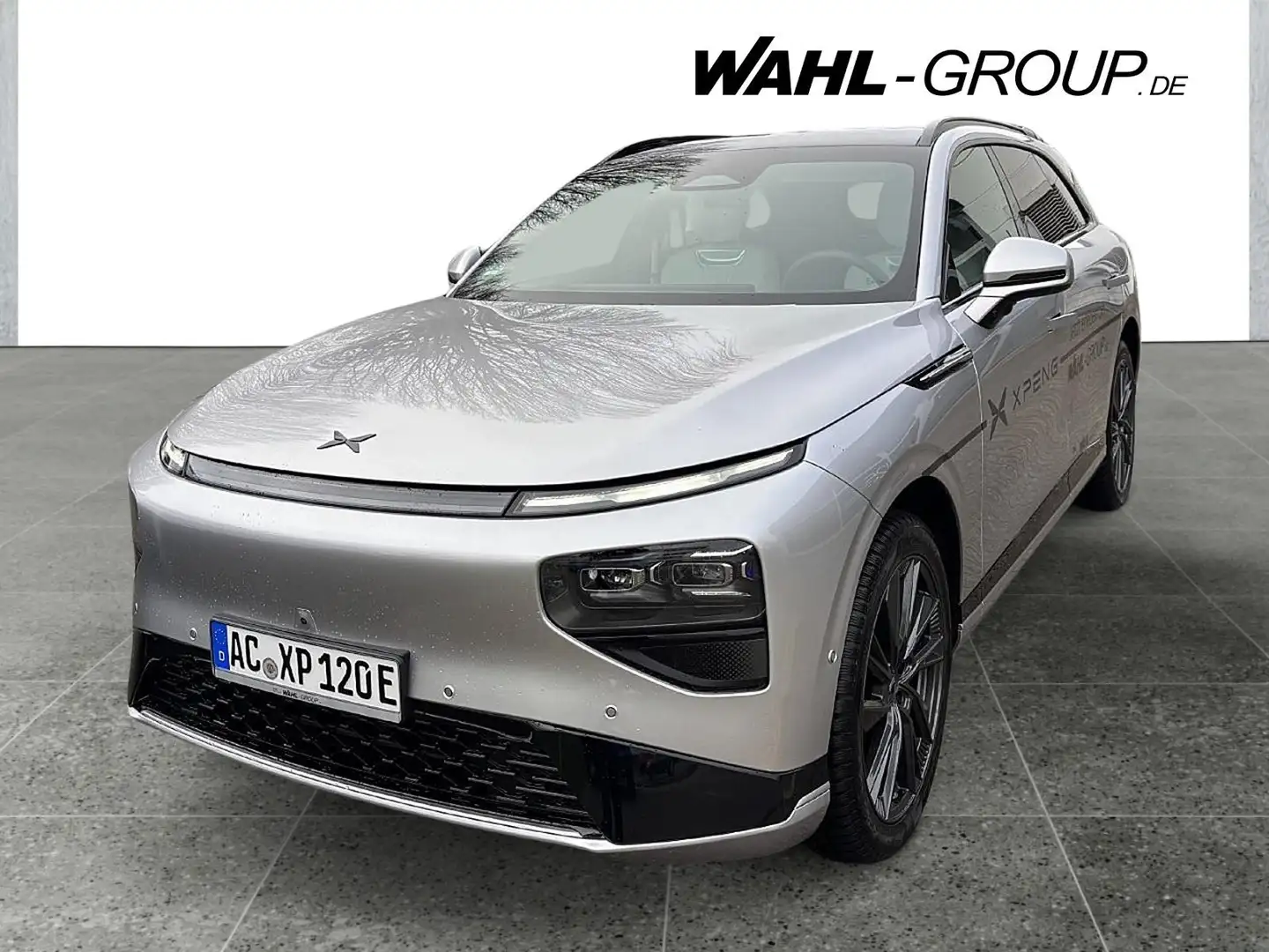 Xpeng G9 _2024 AWD Performance *MASSAGESITZE*SITZHEIZUNG*NA Silber - 1